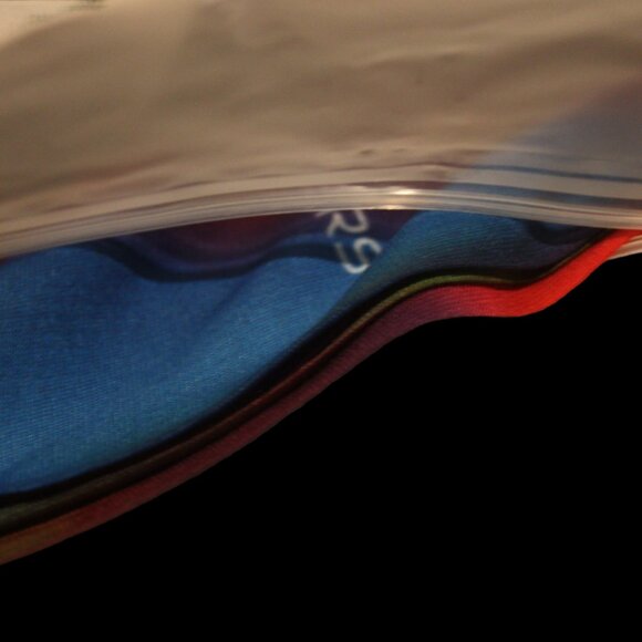 Multi Functional Head Wear - Neck Gaiter - Face Cover - Bandana - HeadBand - Picture 2 of 3